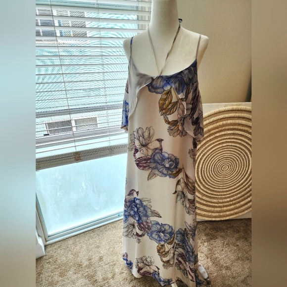 Summer Floral Dress Plus Size by Standards & Practices Flowy Floral Dress - Picture 3 of 12